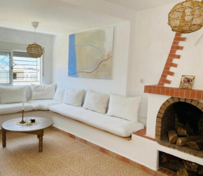 Asilah Home